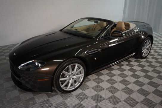 Aston Martin V8 Vantage