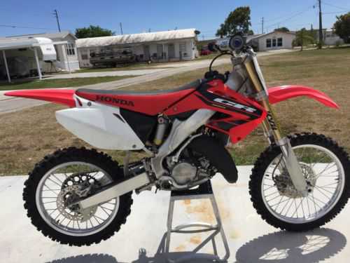 Honda CR125
