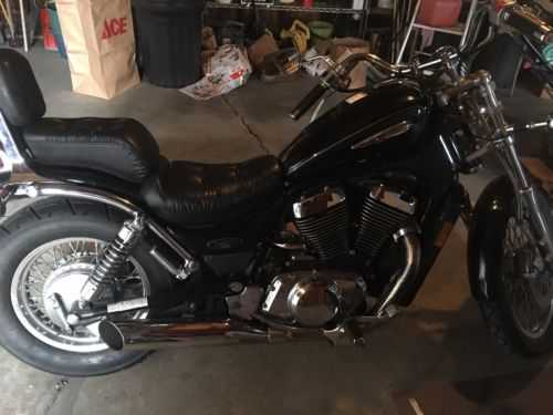 Suzuki VS800