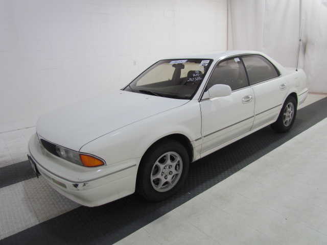 Mitsubishi Diamante
