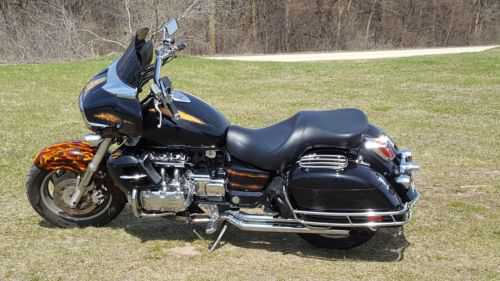 Honda GL1500CF (VALKYRIE INTERSTATE)