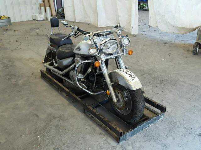Suzuki VL1500K