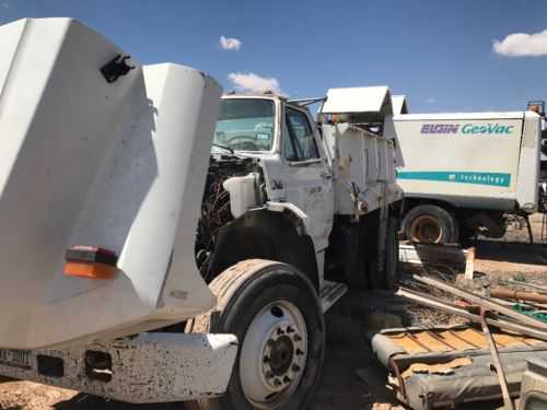 Ford F-800