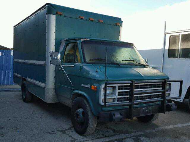 GMC Cutaway Van