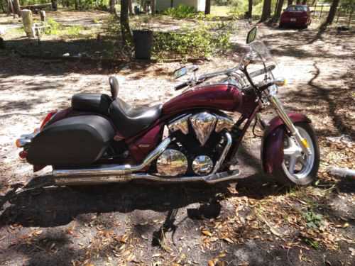 Honda VT1300 (Interstate)