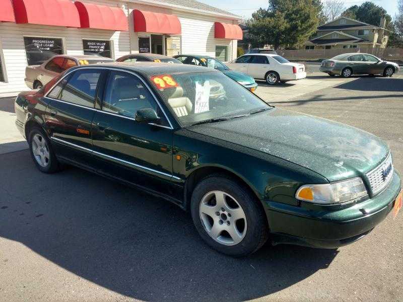 Audi A8