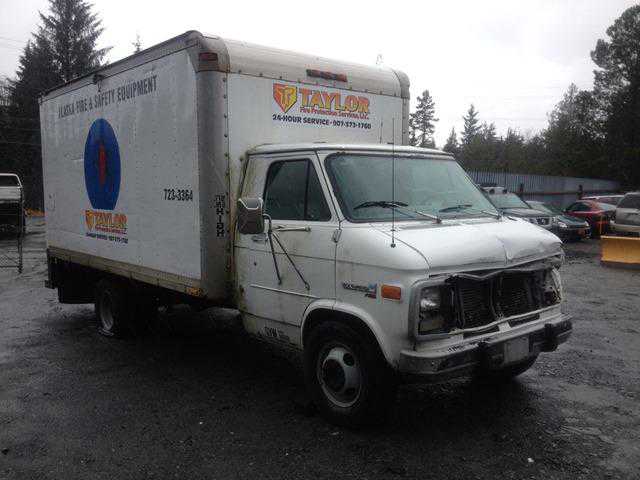 GMC Cutaway Van