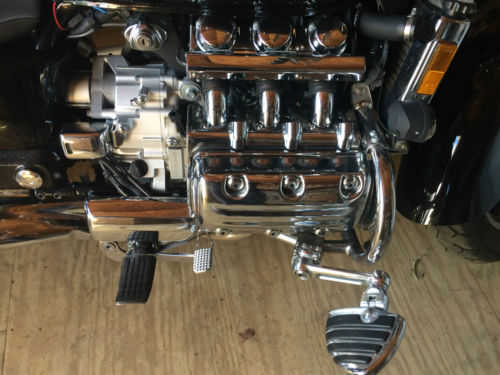 Honda GL1500C (VALKYRIE)