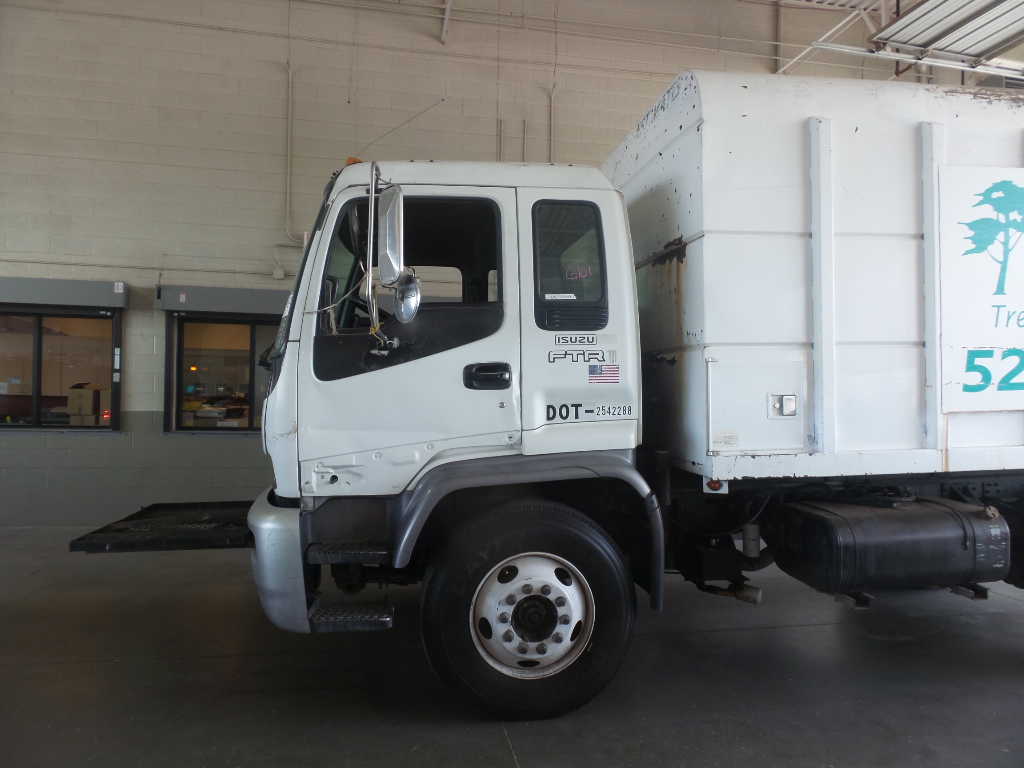Isuzu F7