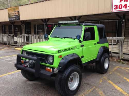 Suzuki Samurai