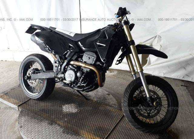 Suzuki DR-Z400SML