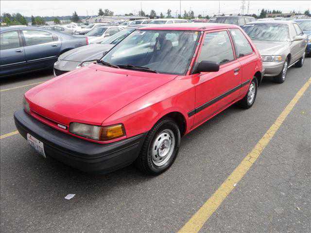 Mazda 323