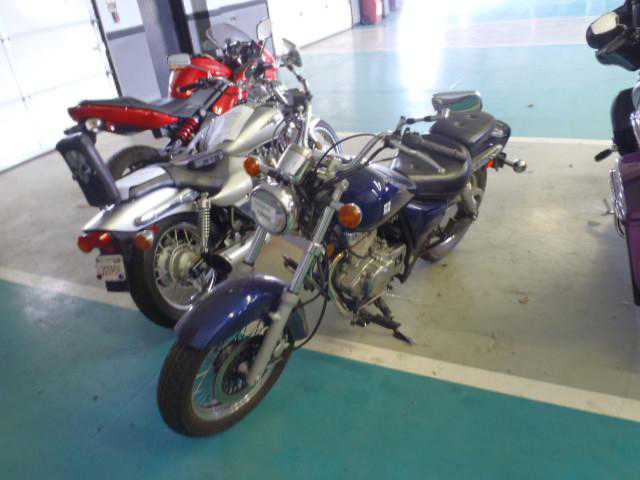 Suzuki GZ250