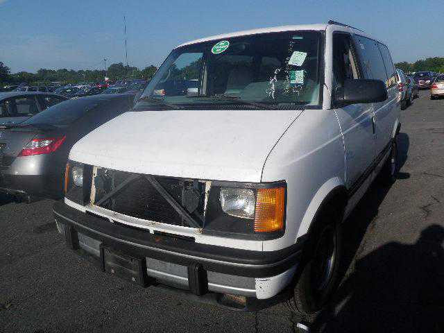 GMC Safari