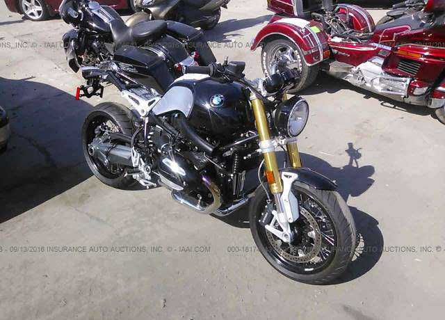 BMW R nineT