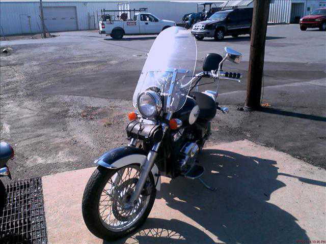 Honda VT1100C2 (SHADOW ACE)