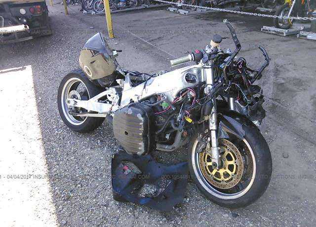 Suzuki GSX-R750