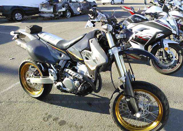 Suzuki DR-Z400SML