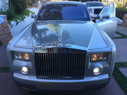 ROLLS-ROYCE