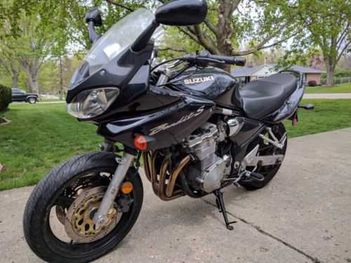 Suzuki GSF600S