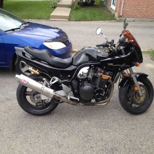 Suzuki GSF1200S