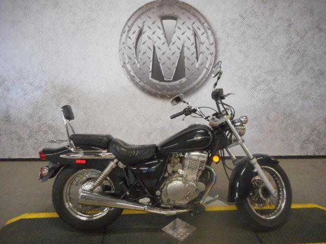 Suzuki GZ250K