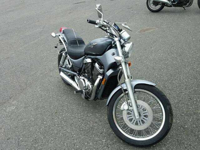 Suzuki VS800
