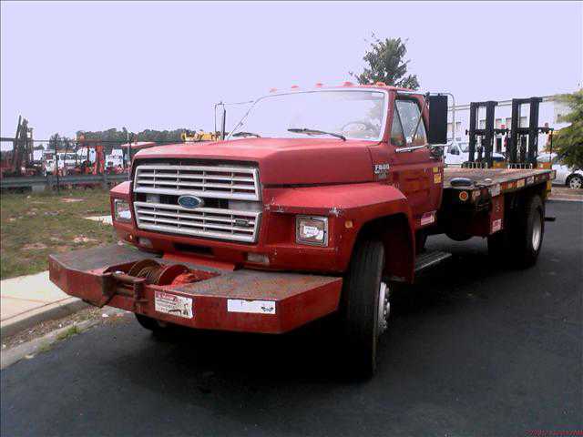Ford F-800