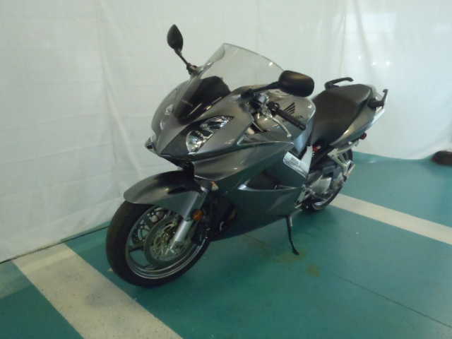 Honda VFR800 (INTERCEPTOR)
