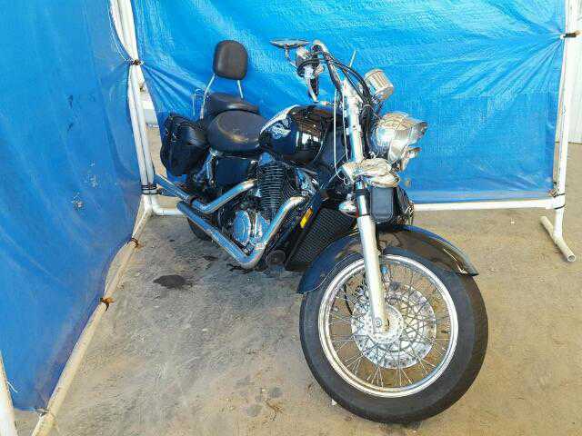 Honda VT1100C2 (SHADOW ACE)