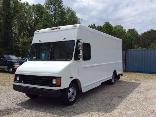 GMC P Truck Forward