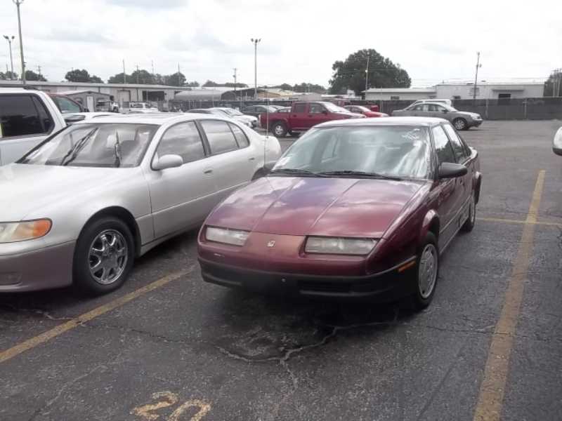 Saturn SL