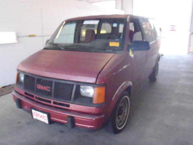 GMC Safari