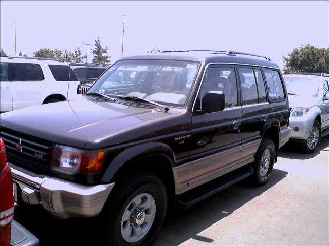Mitsubishi Montero