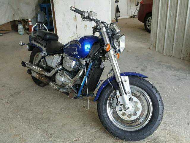 Suzuki VZ800