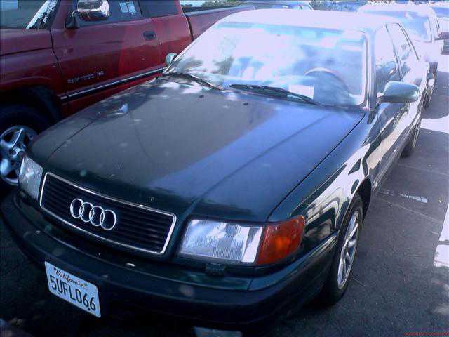Audi 100