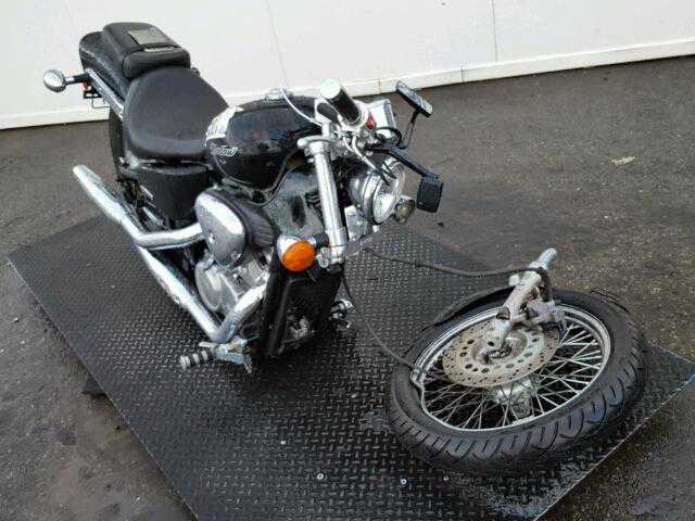 Honda VT600C (SHADOW VLX)