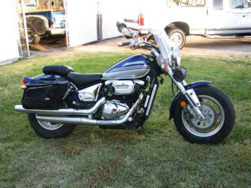 Suzuki VZ800K