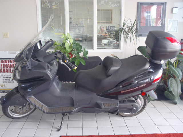 Suzuki AN650