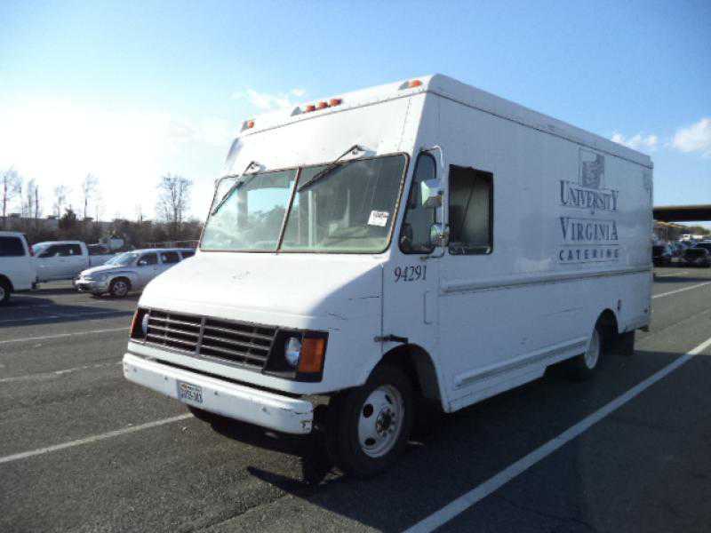 GMC P Truck Forward