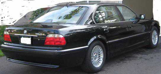 BMW 750i