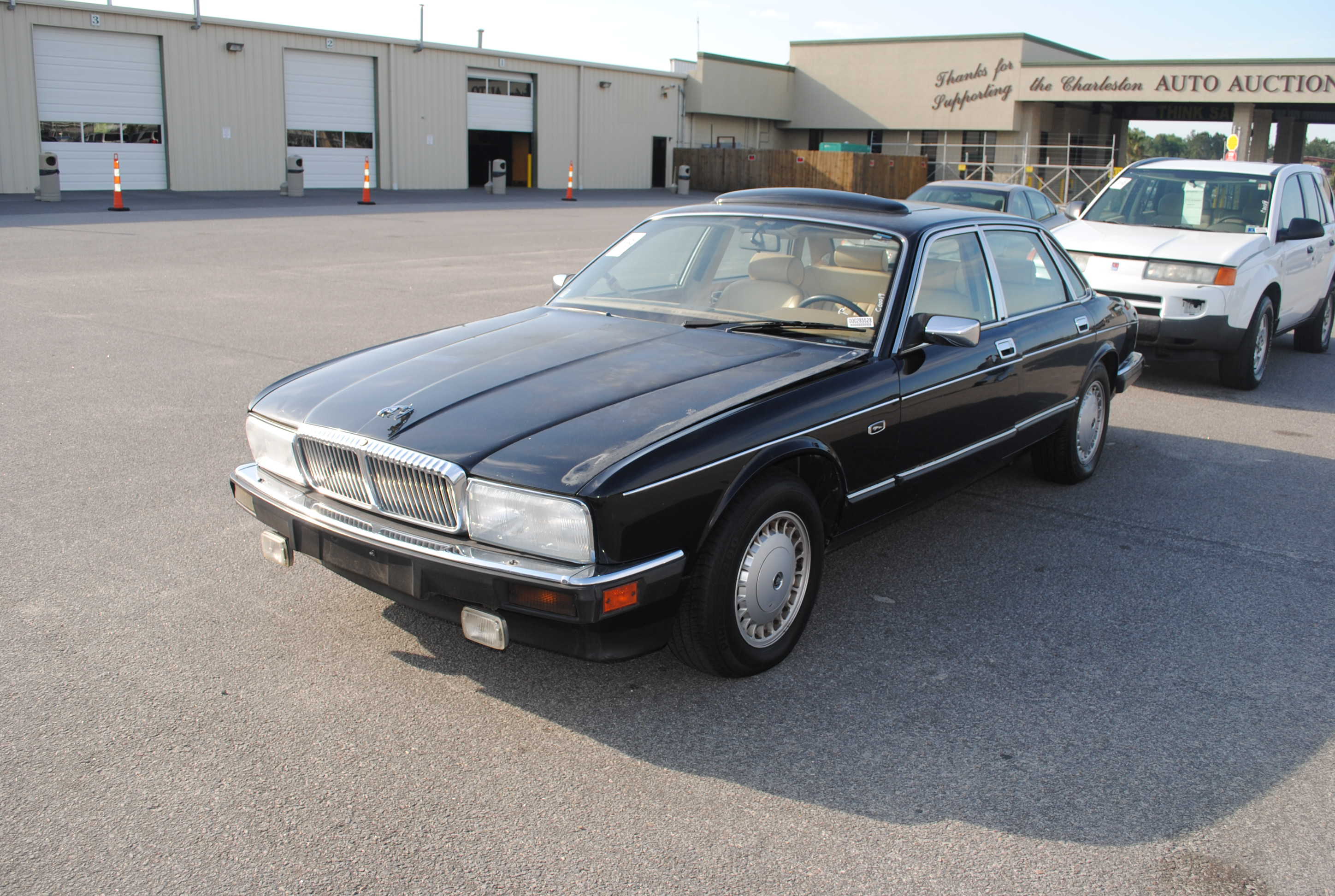 Jaguar Vanden Plas
