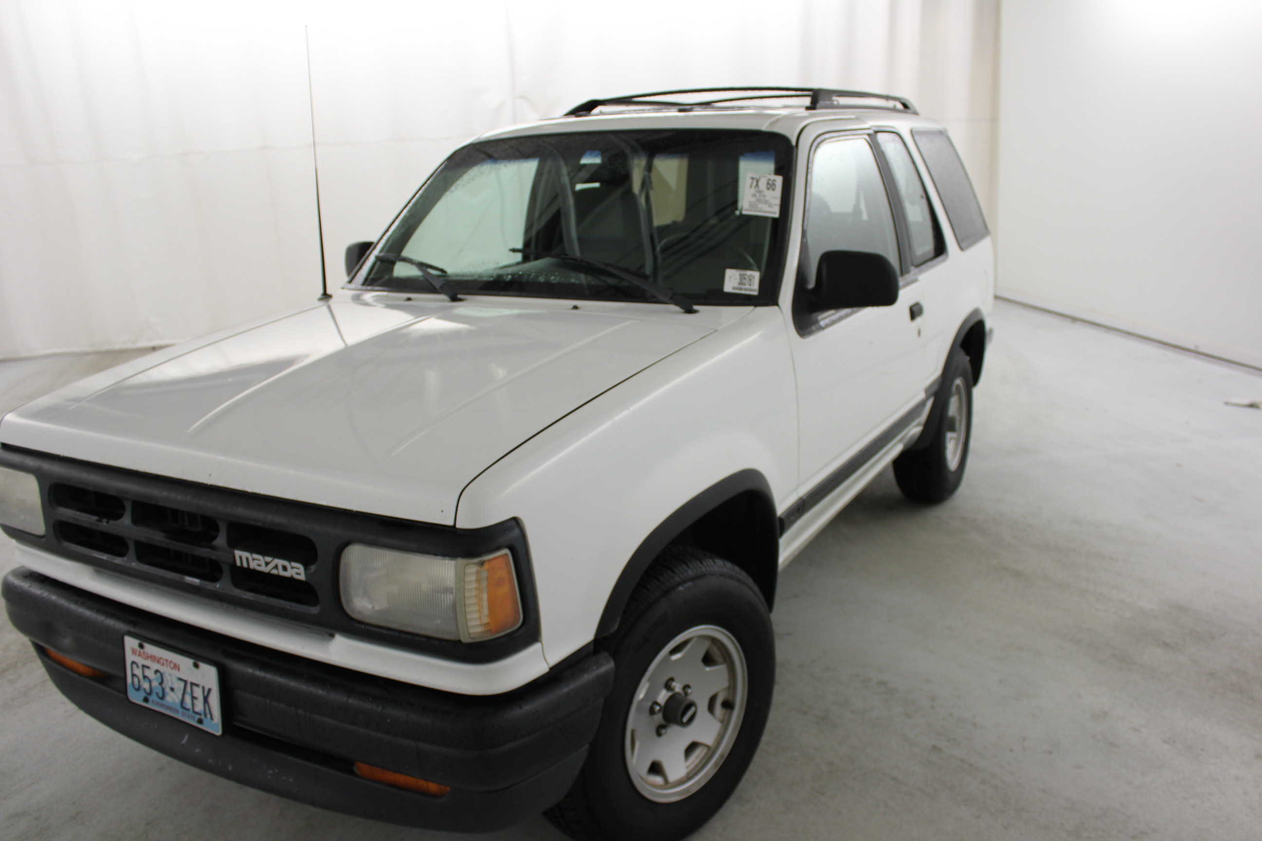 Mazda Navajo