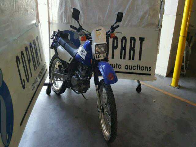 Suzuki DR200SEK