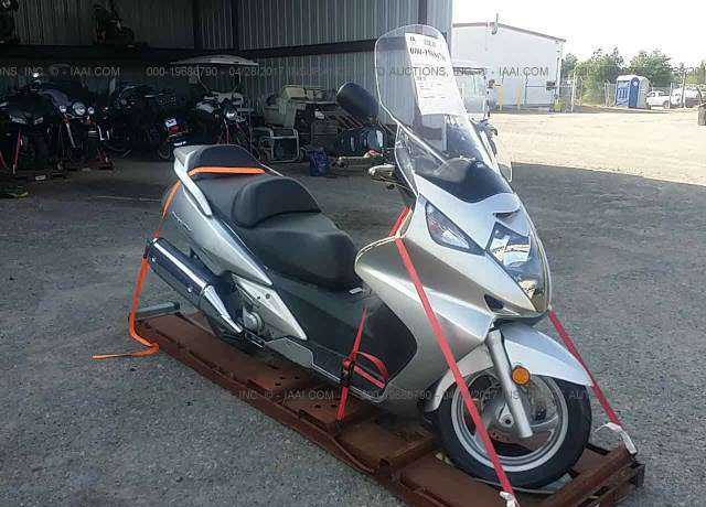 Honda FSC600 (Silver Wing)