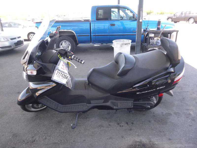 Suzuki AN650