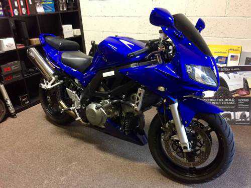 Suzuki SV1000 / SV1000S