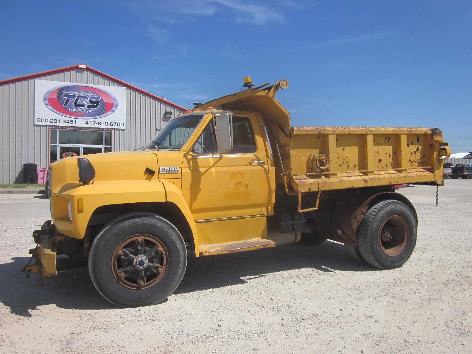 Ford F-800