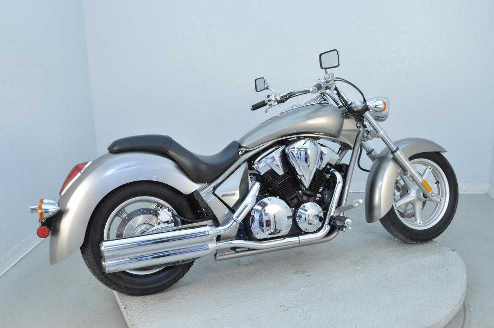 Honda VT1300 (Stateline)