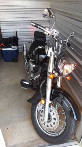 Suzuki VL800L/VL800TL